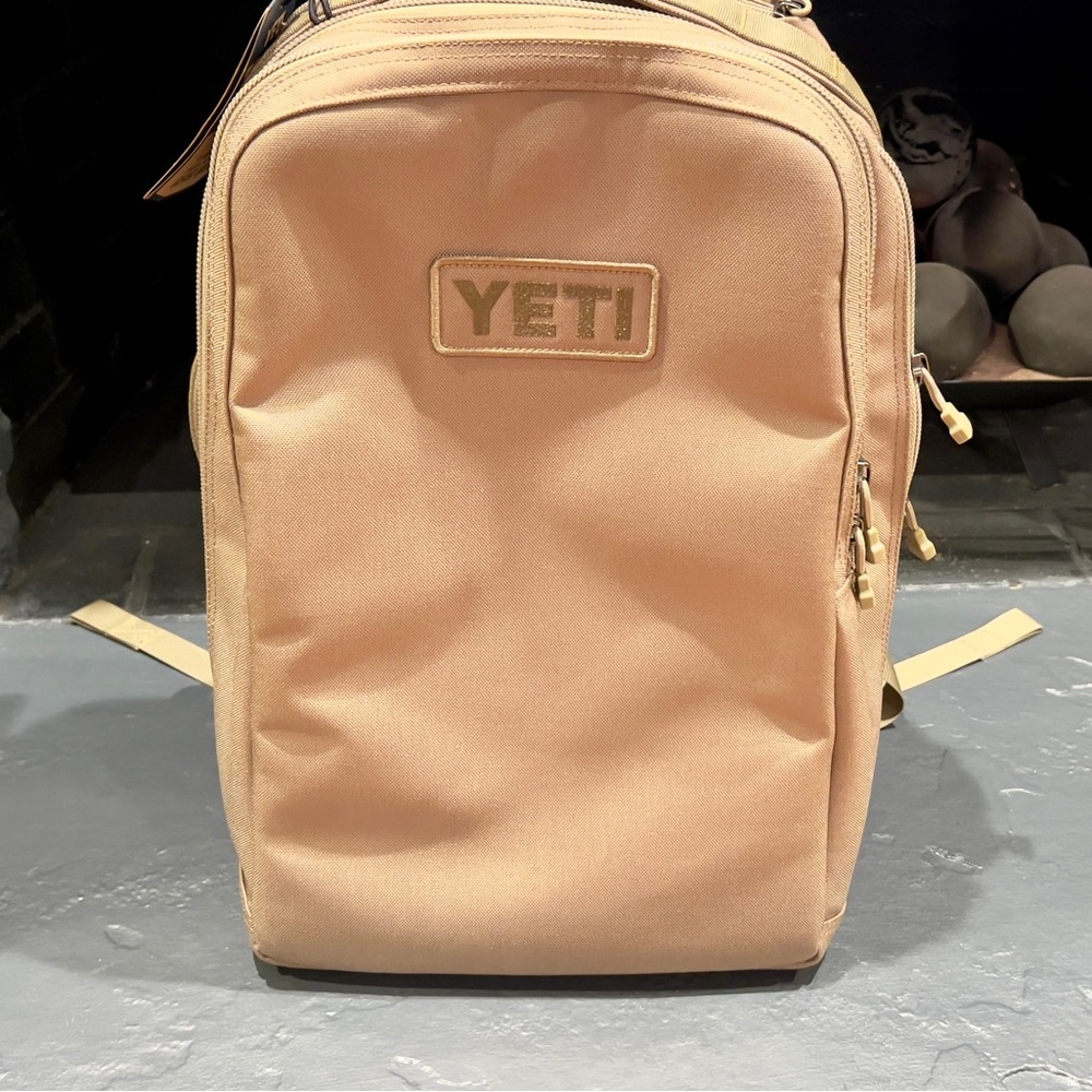 Brand new Yeti Tocayo Backpack is a 26 Liter - perfect condition